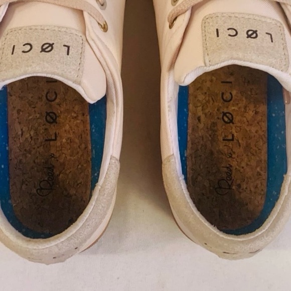 LØCI Origin Sneakers - Picture 4 of 8